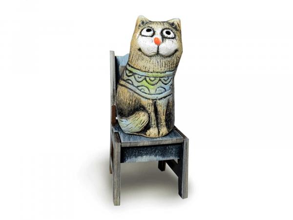 Кот на стуле 12 см