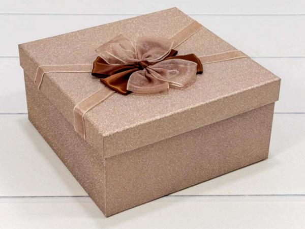 Подарочная коробка "Блеск" 19,5х19,5х9,5 см