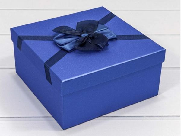 Подарочная коробка "Синий блеск" 19,5х19,5х9,5 см