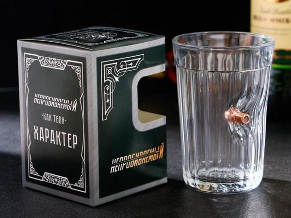 Стакан граненый "Непробиваемый характер" 250 мл