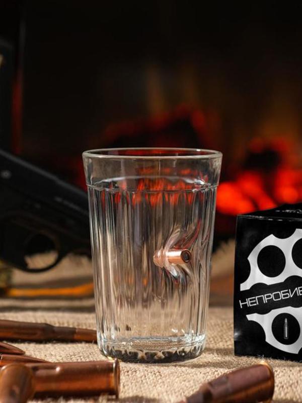 Стакан граненый "Непробиваемый характер" 250 мл