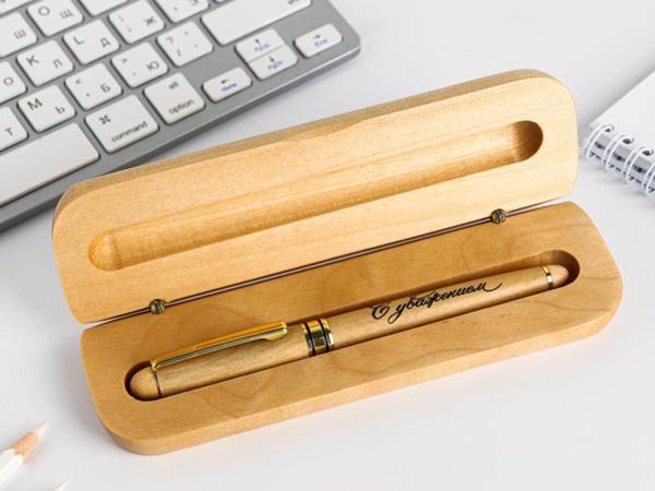 Ручка "Удачи в делах" в деревянном футляре