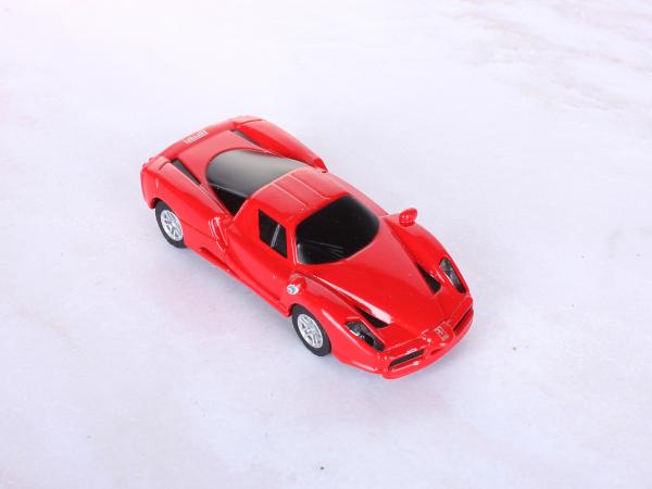 Флешка "Машинка Ferrari" 8 Гб