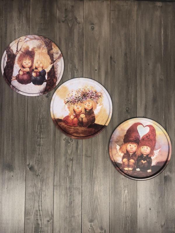 Набор декоративных тарелок "Первая любовь" 3 шт 20 см