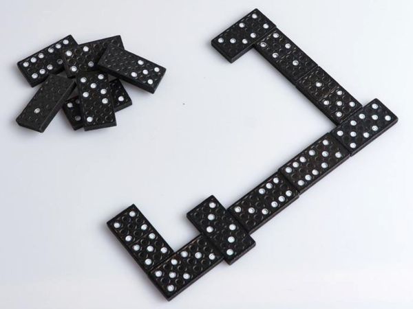 Домино "Время игры" 15х5х3 см 28 костяшек