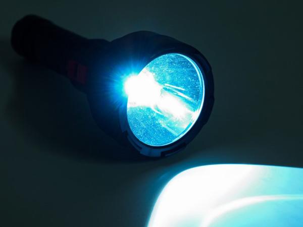 Фонарь аккумуляторный, 5 Вт, 1200 мАч, АКБ 18650, USB