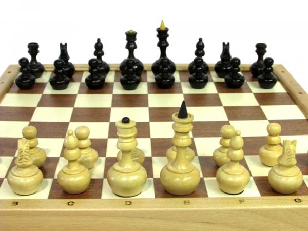 Шахматы малые  "Неваляшки" 32х32 см