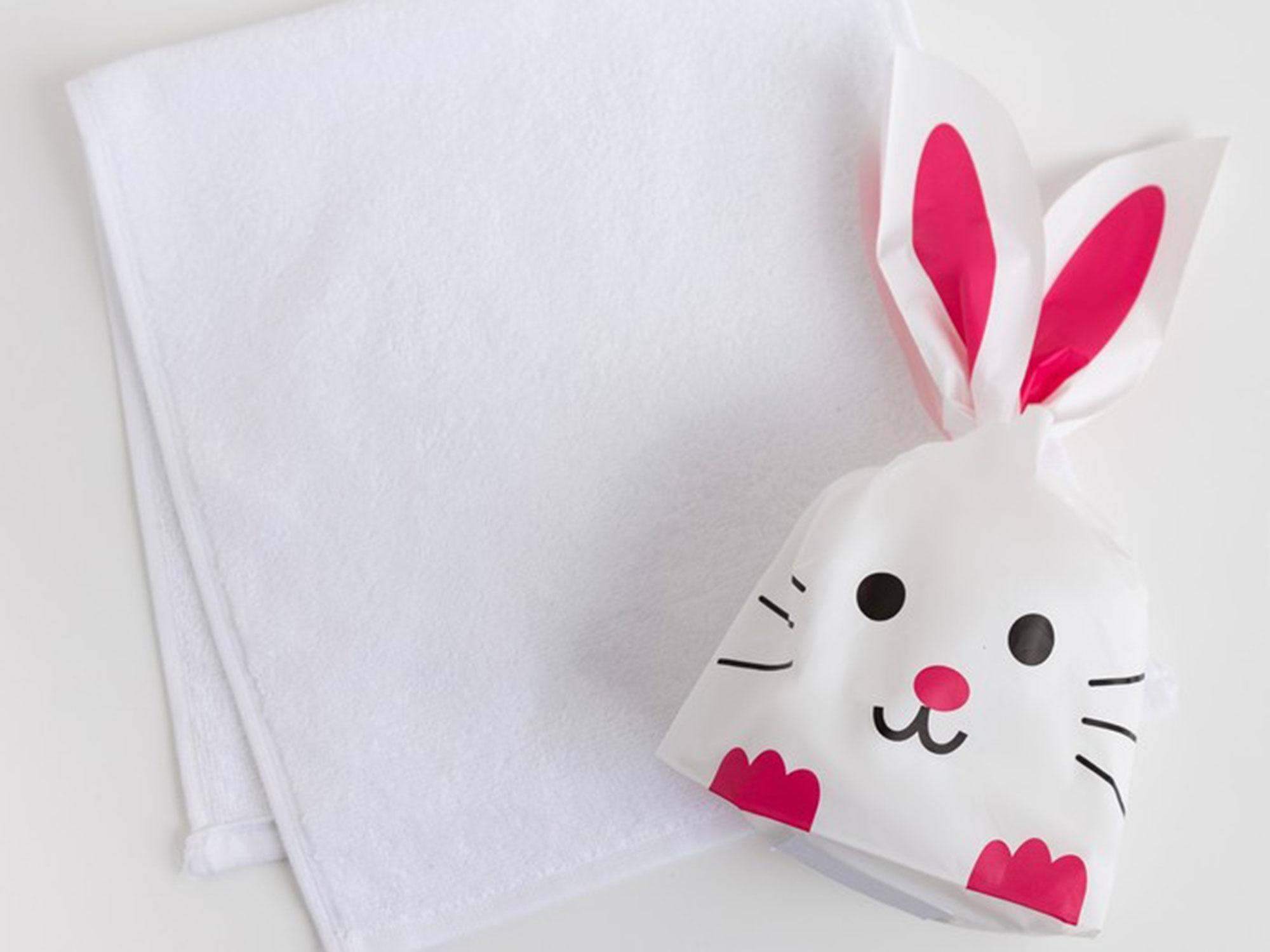 Полотенце с зайчиком