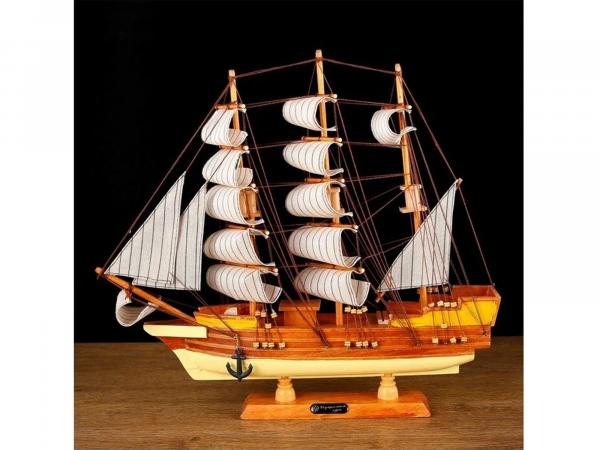 Корабль сувенирный "Диана" 45 см