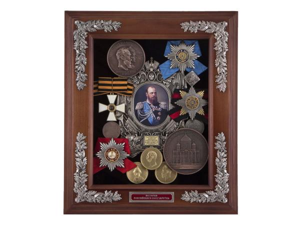 Ключница "Александр III" 34*30*9 см