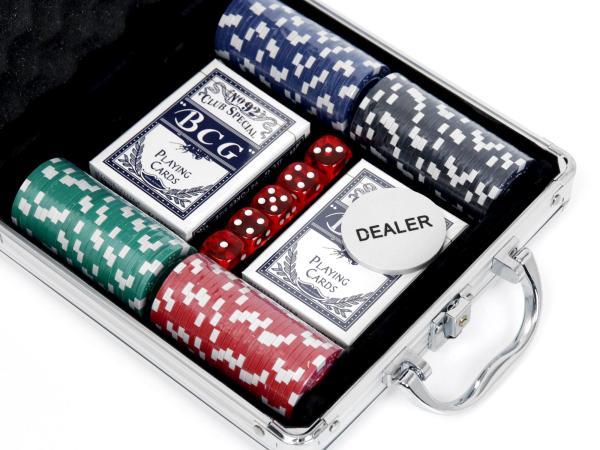 Набор для покера 100 фишек в кейсе