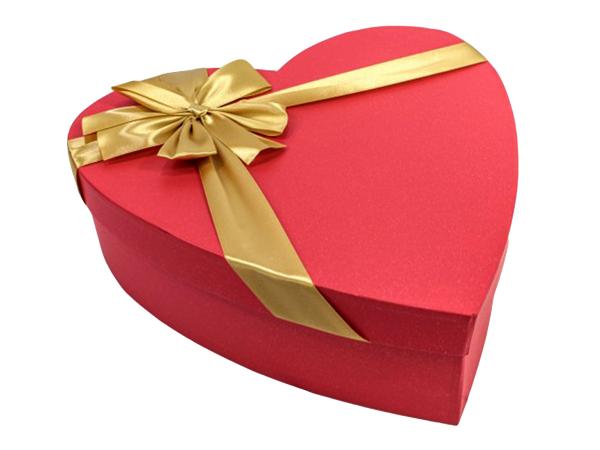 Подарочная коробка "Сердце. Золотой бант" 49,5х44,5х14,5 см