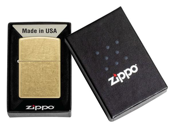 Зажигалка "Zippo" Classik с покрытием Street Brass, золотая