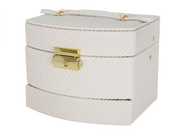 Шкатулка 15х12х11 см белый