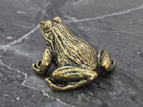 Фигурка Лягушка 4х2 см