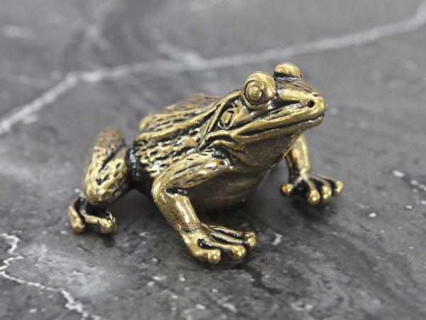 Фигурка Лягушка 4х2 см