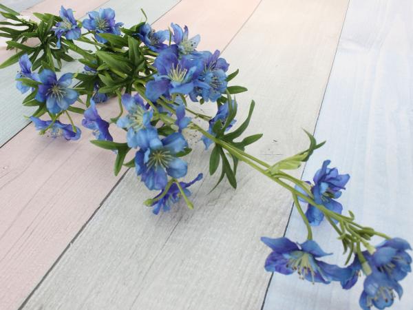 Лён в цвету 106 см