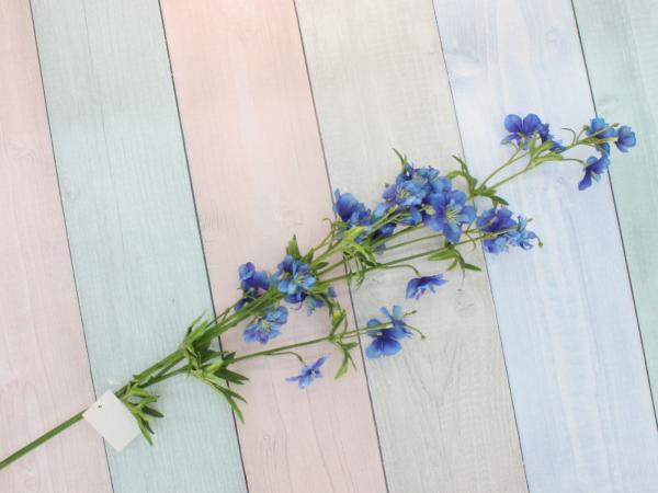 Лён в цвету 106 см