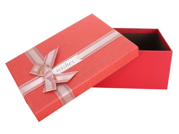 Коробка подарочная 23х16х9,5 см красный