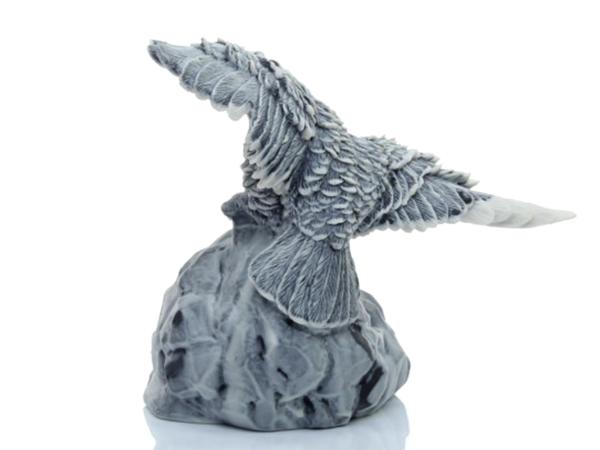 Часы "Орёл на скале" h16 см