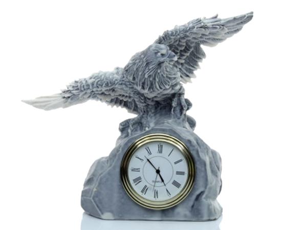 Часы "Орёл на скале" h16 см