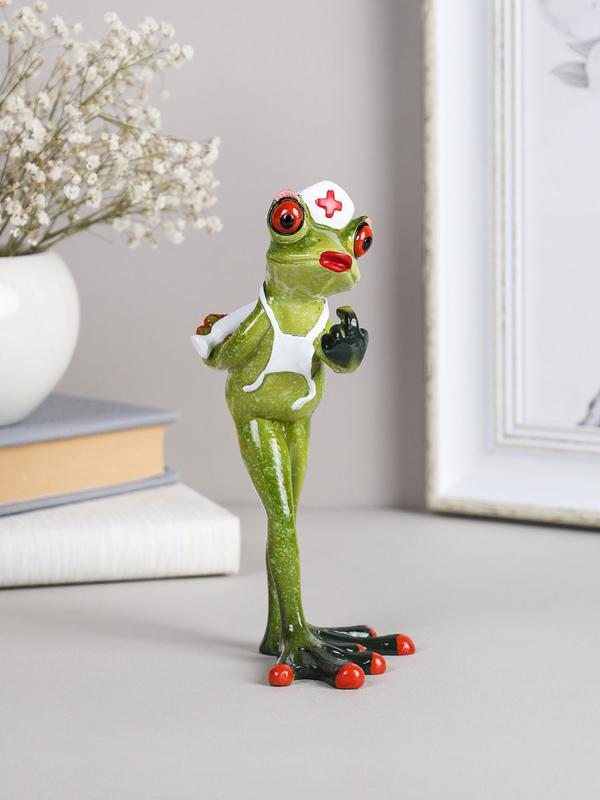 Фигурка "Фрогги Врач" 16 см