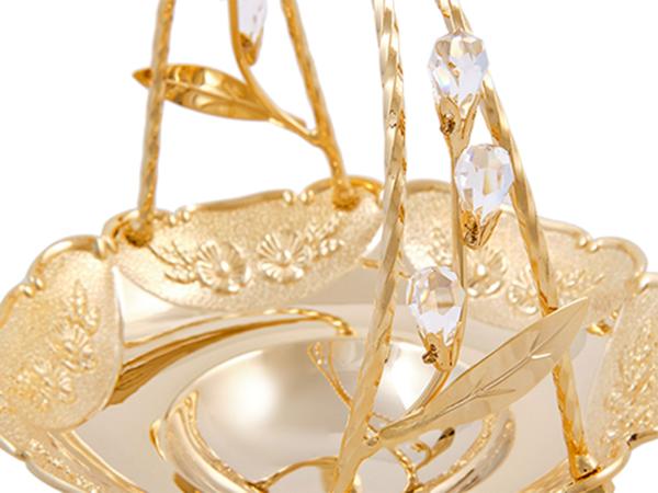 Конфетница 17х17х17 см