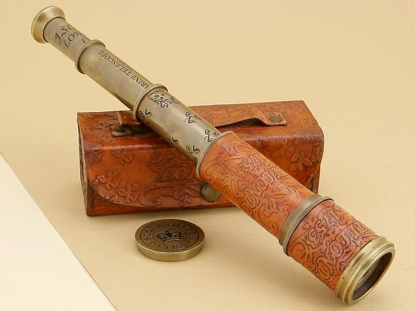 Подзорная труба в футляре Lmax-40 см 18х7 см