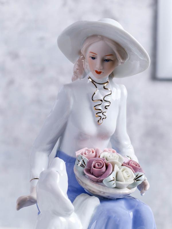 Девушка с собакой 22 см