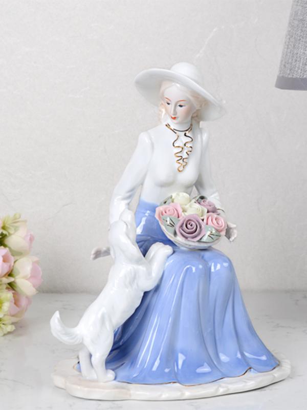 Девушка с собакой 22 см