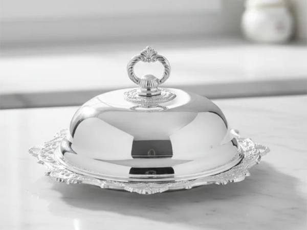 Блюдо для сыра/масла/икры с крышкой 18х10 см