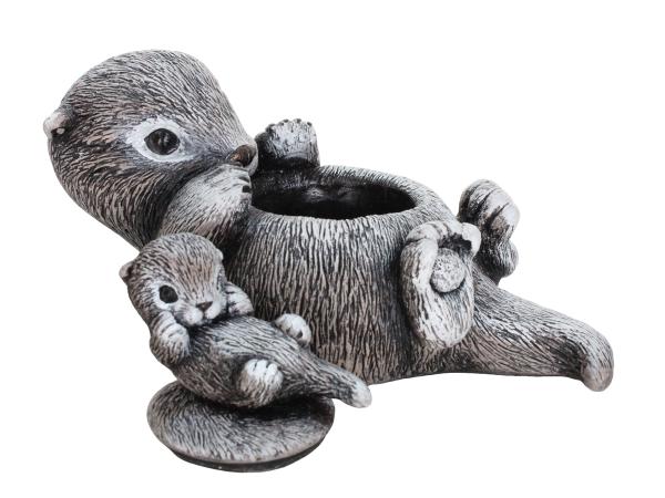 Шкатулка Выдра с малышом