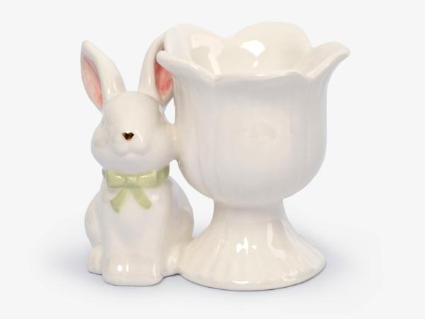 Подставка под яйцо "Кролик с цветком"  7 см