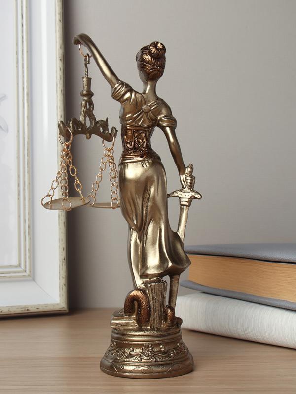Статуэтка "Фемида - Богиня правосудия" 18 см