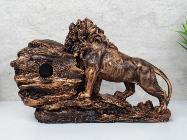 Часы "Лев" 19х30 см