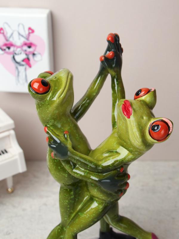 Фигурка "Фрогги танец" 18 см