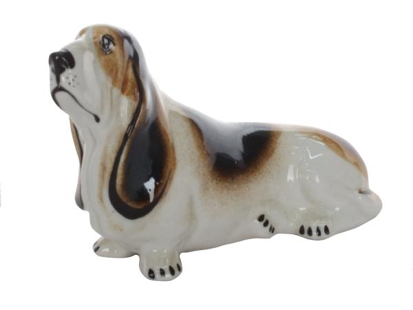 Скульптура "Бассет-хаунд"