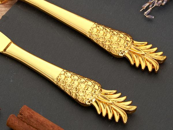 Набор для торта, нож и лопатка.