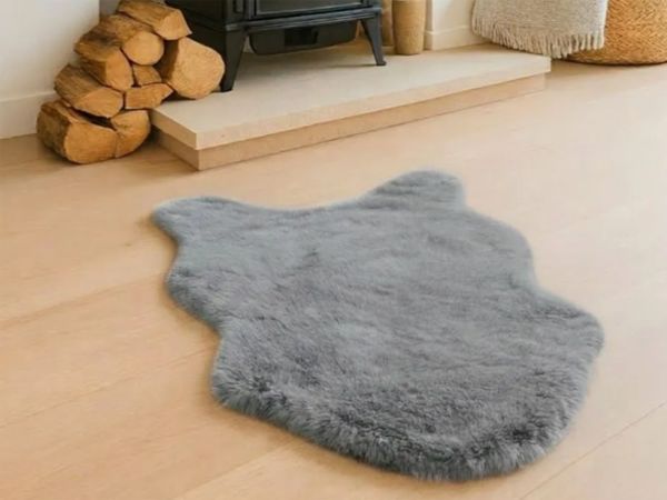 Коврик "Кролик" 60х90 см серый