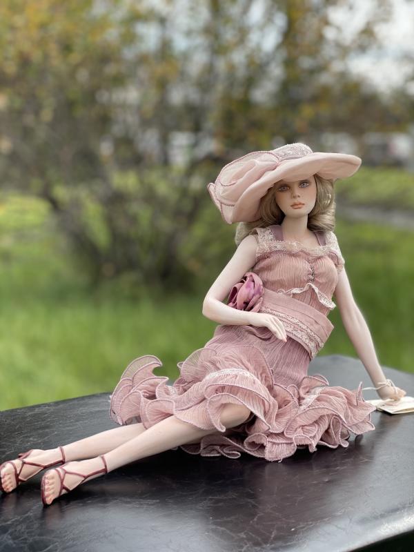 Кукла коллекционная "Charlotte"