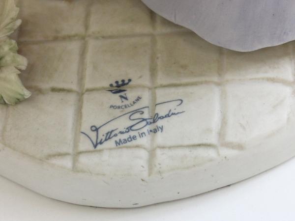 Скульптура "Девушка с цветами" 30 см Sabadin Vittorio Италия фарфор